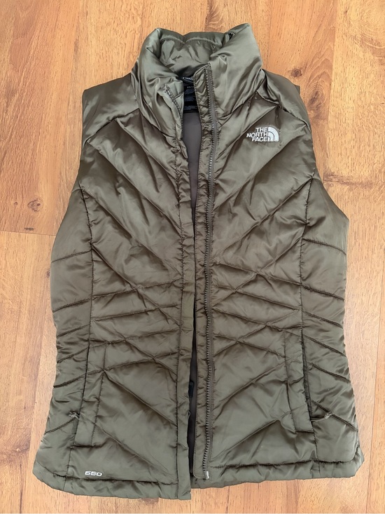 The North Face Jackets & Blazers - The North Face Olive Quilted Insulated Vest